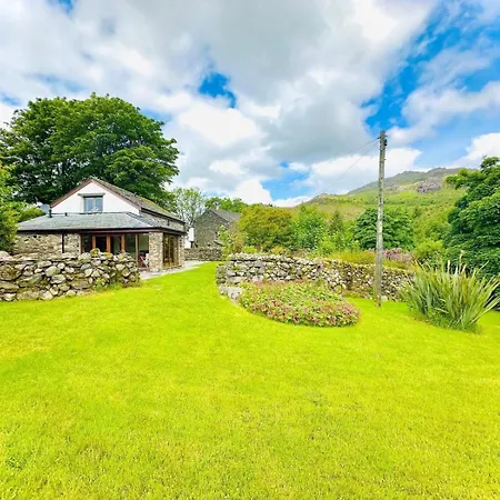 2 Bed In Broughton - In - Furness Oc-81263 *